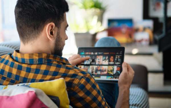 Factors You Need To Consider Before Choosing a Video Streaming Platform For Your Business