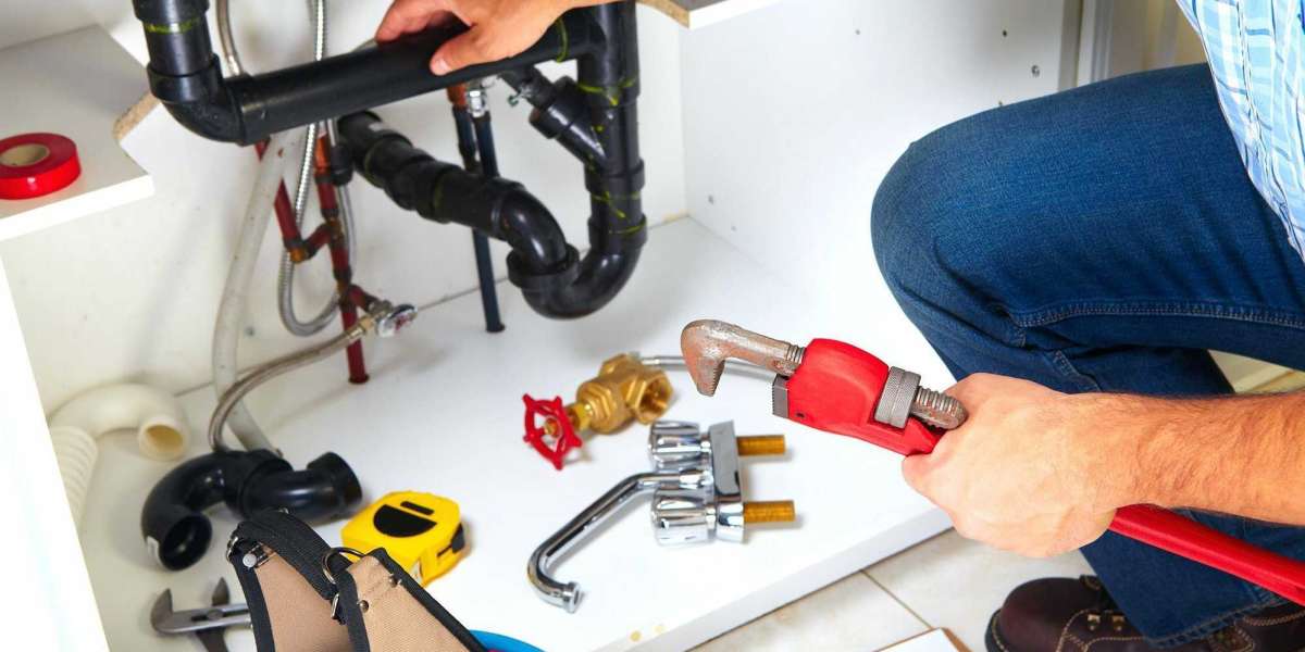 Why Is It Essential to Hire an Experienced Plumber?
