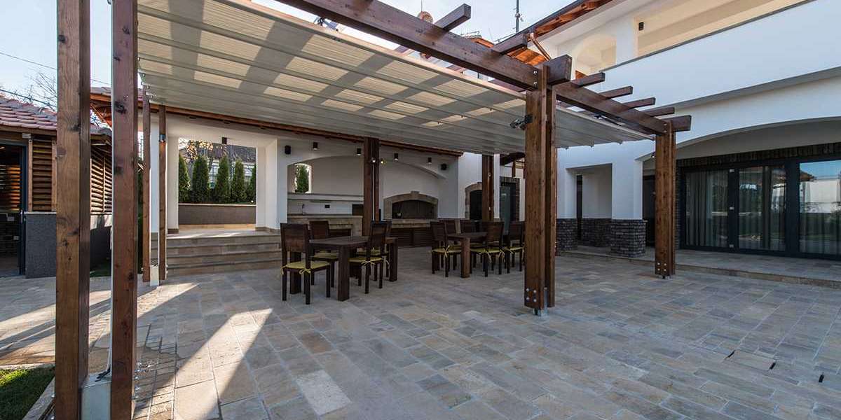 Enhancing Your Outdoor Space with Travertine Pavers in Scottsdale