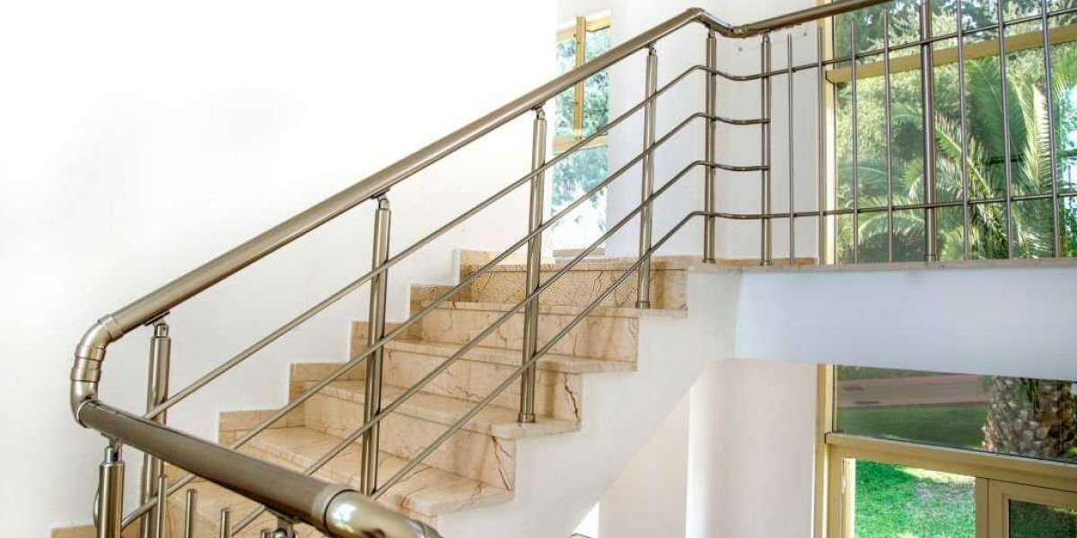 Enhance Your Space with Stylish Aluminum and Glass Railings in Toronto