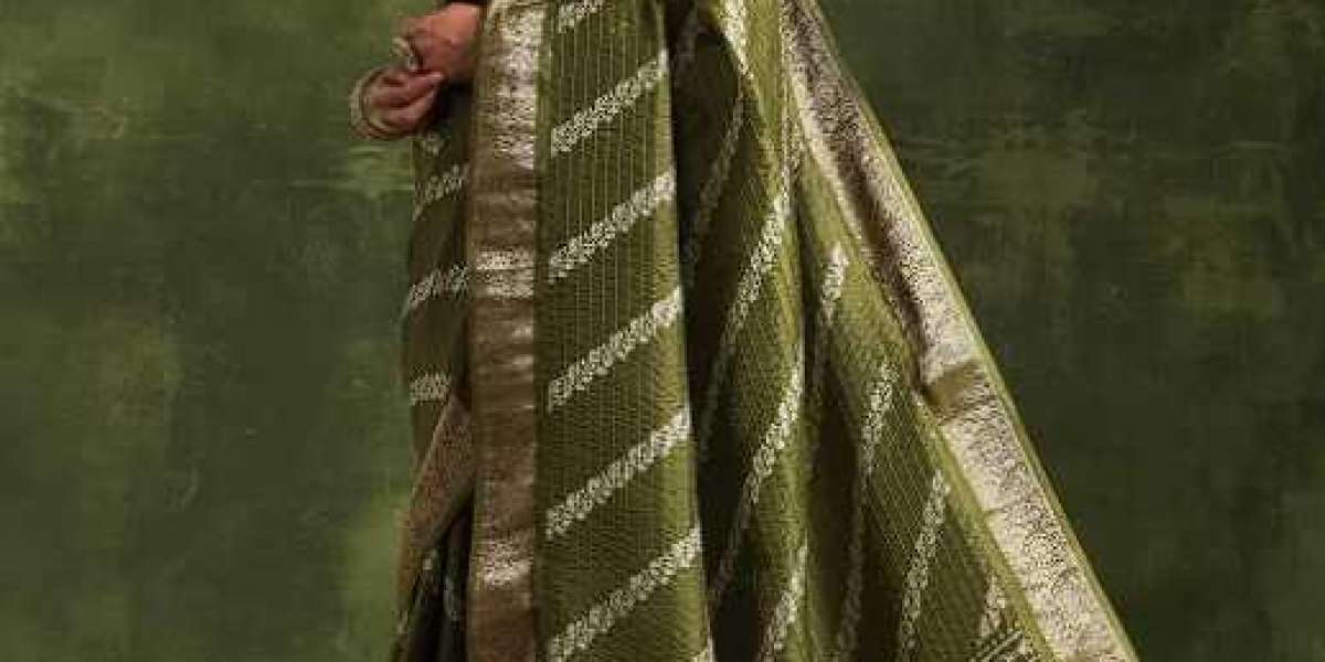 Evergreen Elegance: The Allure of Green Sarees by Libas