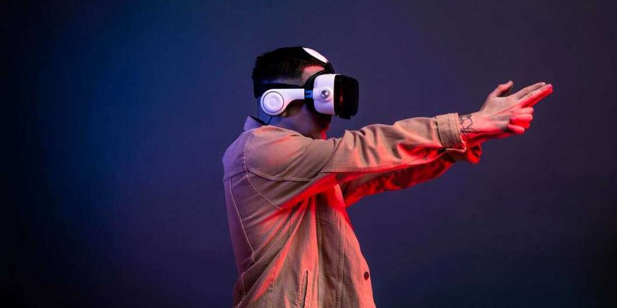 Immersive Adventures: Exploring Virtual Reality in Chicago